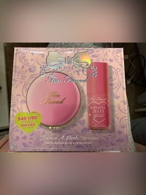 Too Faced Dream a little dream limited edition set